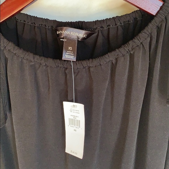 Banana Republic Flutter-Sleeve Blouse - Picture 2 of 3